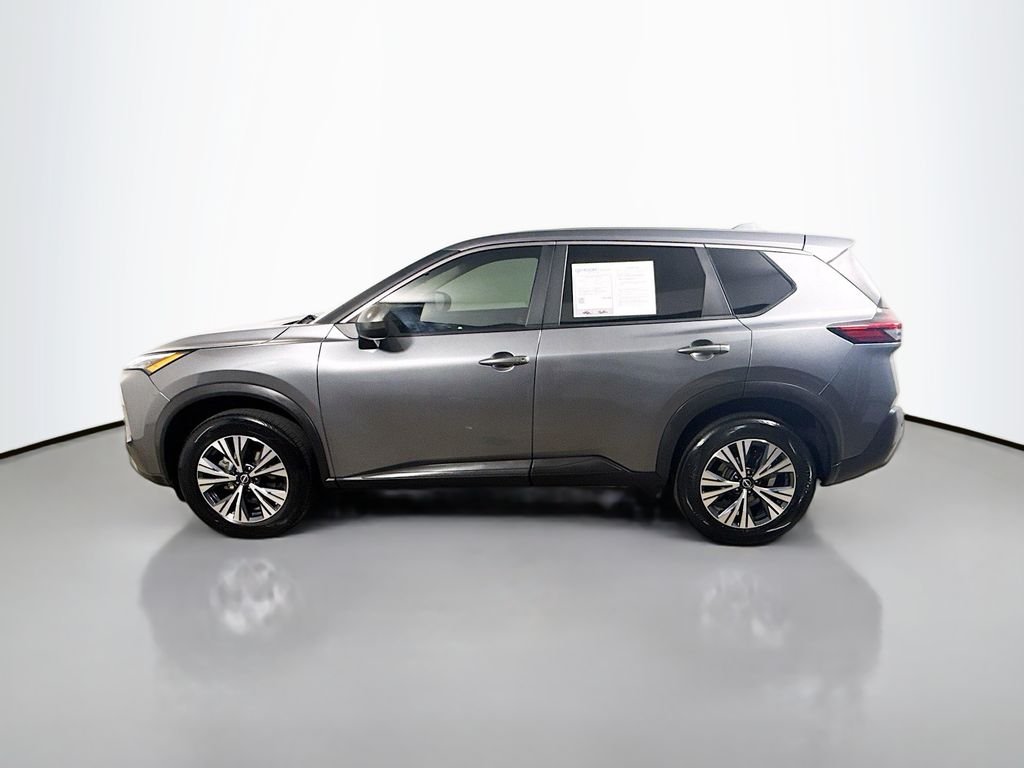 Used 2023 Gun Metallic Nissan SV image 4