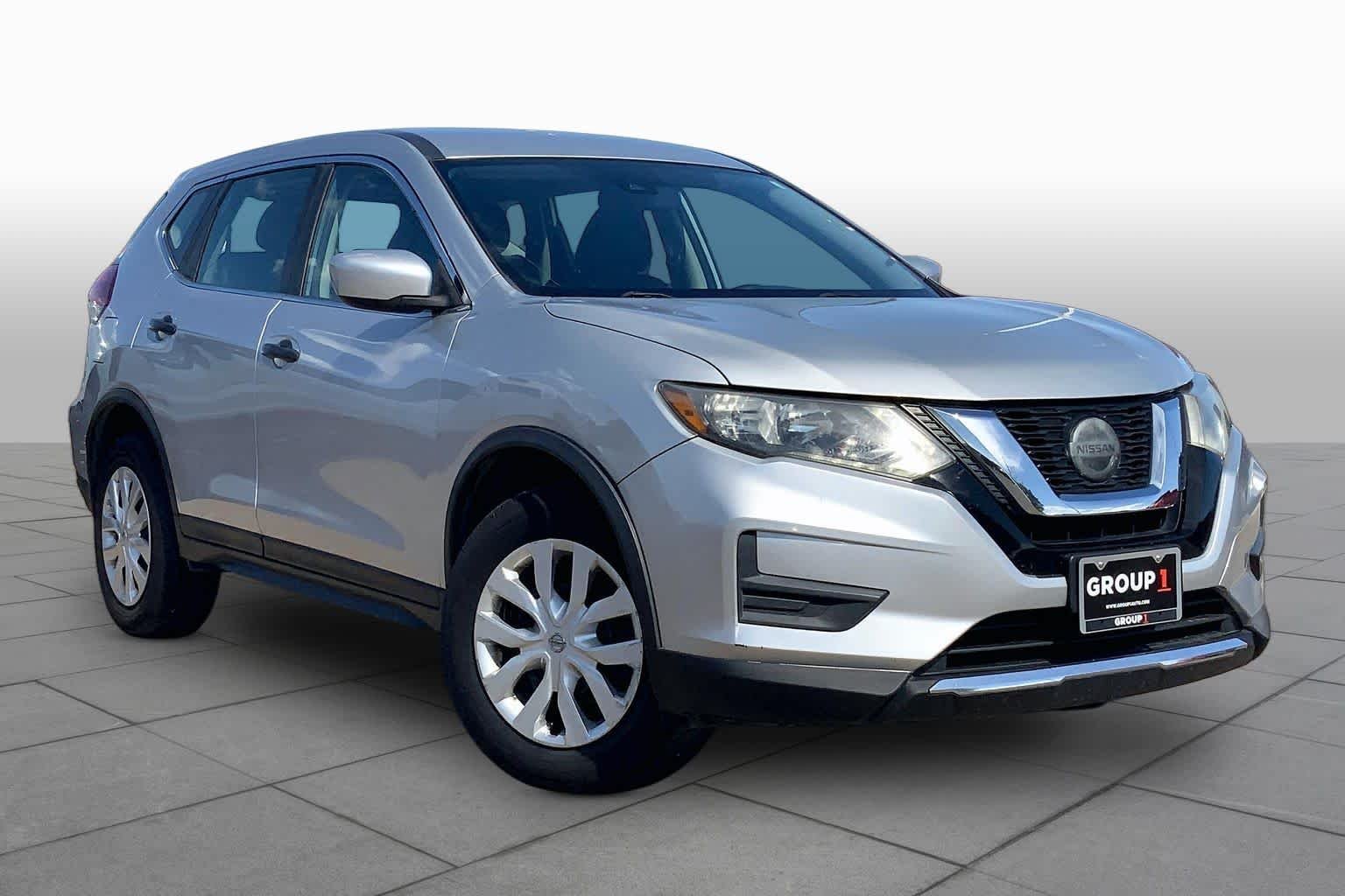 Used 2019 Brilliant Silver Metallic Nissan S image 3