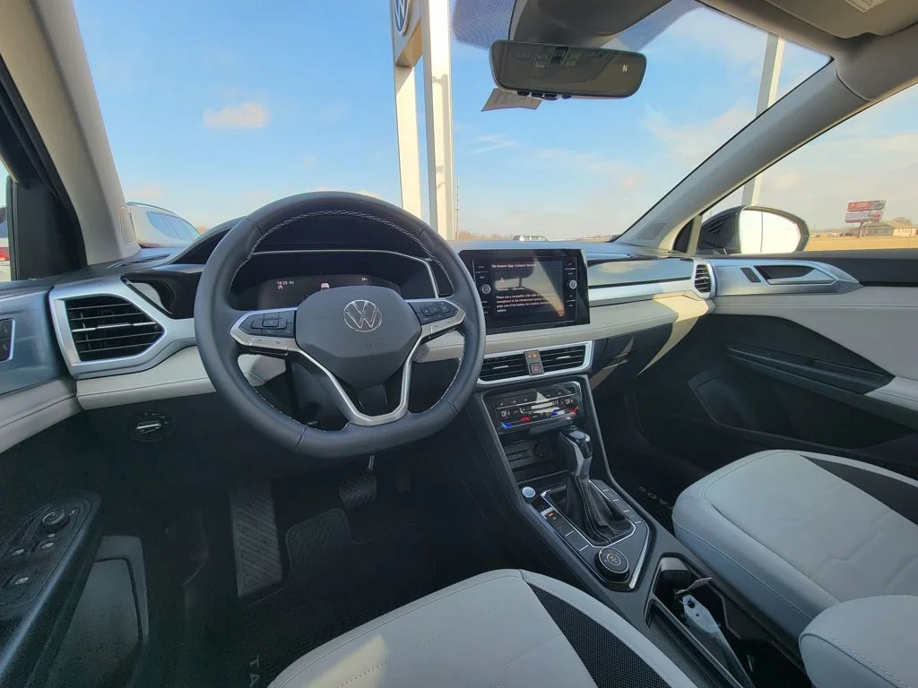 2026 Volkswagen Taos SE - Photo 27