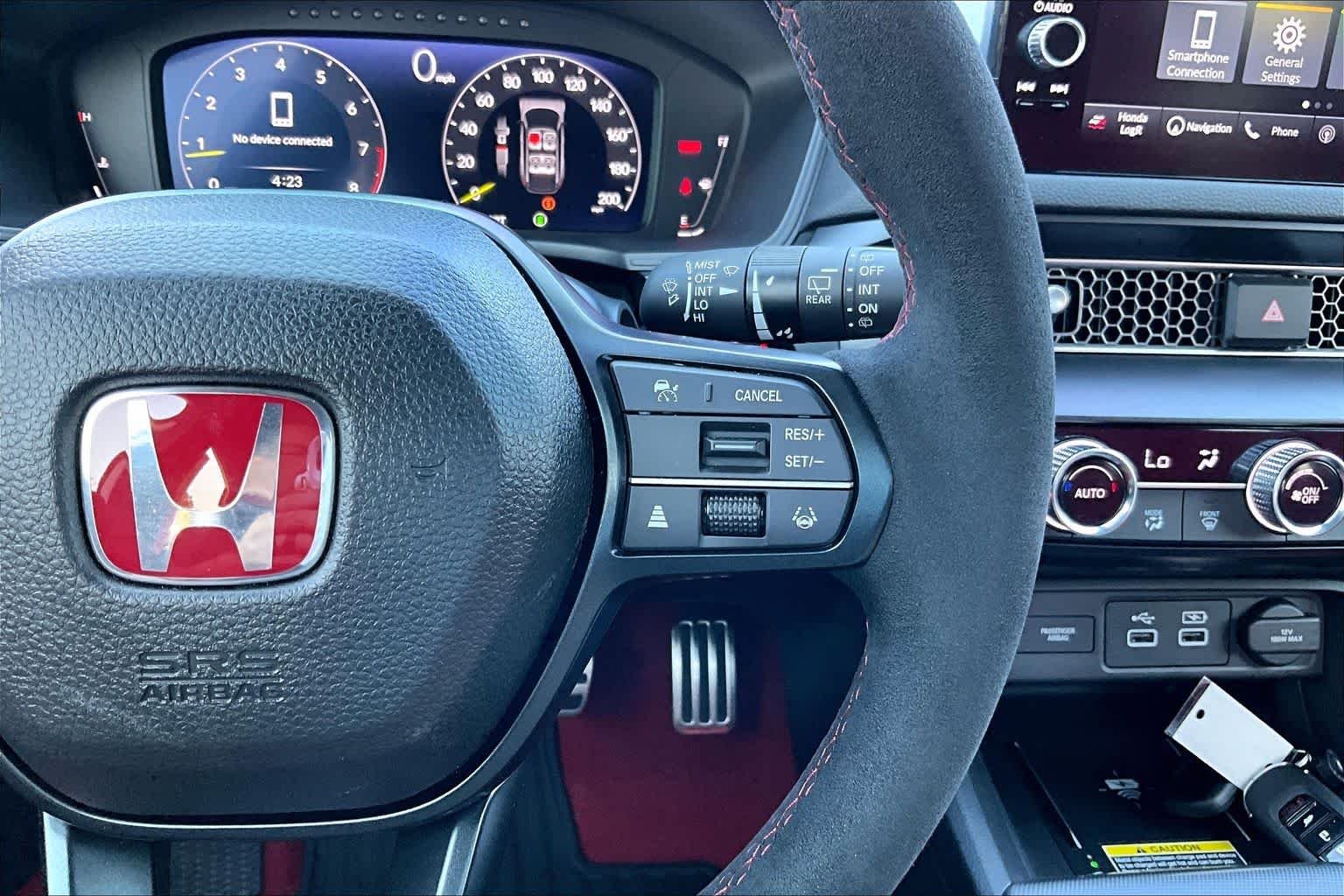 Used 2025 Championship White Honda Civic Type R image 25