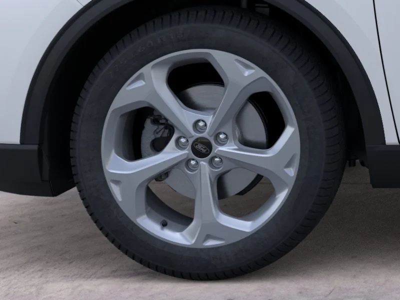 New 2026 Star White Metallic Tri-coat Ford ST-Line Select image 19
