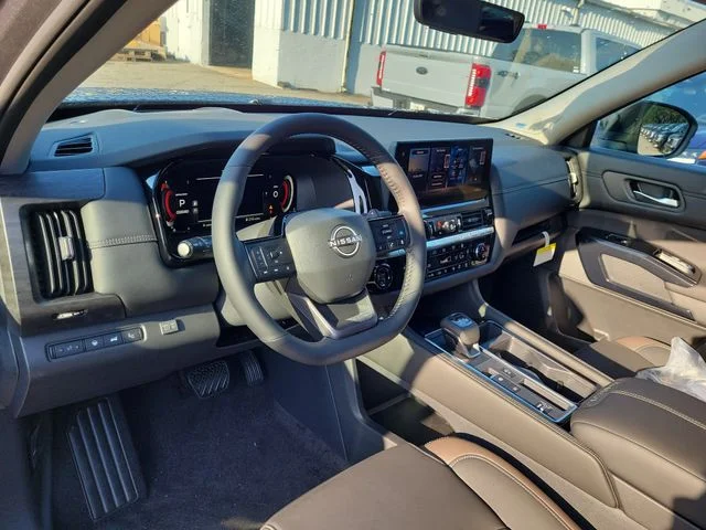 New 2026  Nissan Platinum image 17