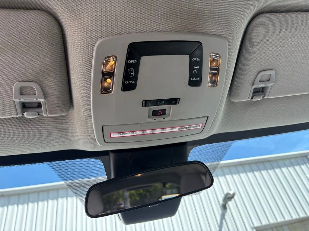 Used 2023 White Toyota LE image 22