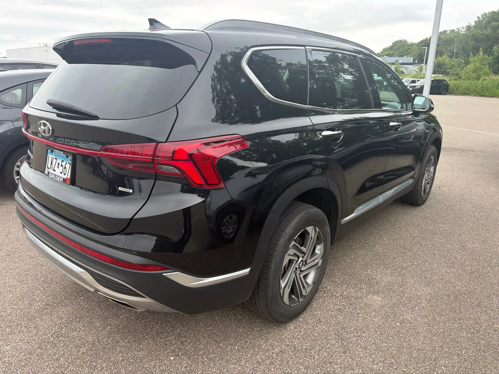 Used 2023 Twilight Black Hyundai SEL image 3