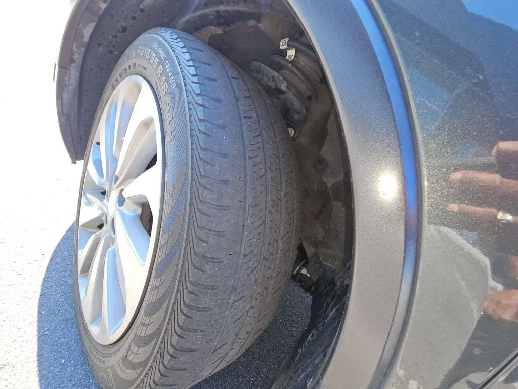 Used 2018 Gray Buick Preferred image 13