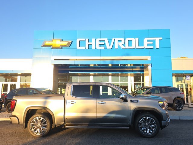 Used 2026 Silver GMC Denali image 2