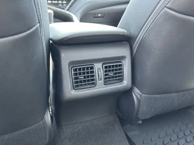 Used 2018 Gray Toyota XLE image 20
