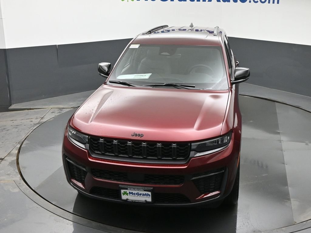 New 2026 Velvet Red Pearl-Coat Exterior Paint Jeep Altitude image 28