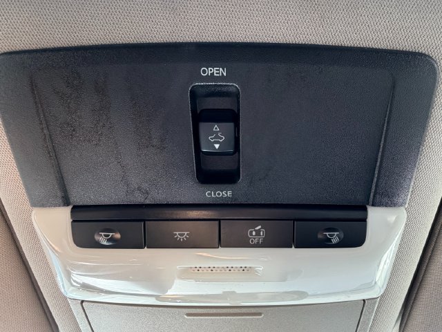 Used 2022 Red Nissan 2.5 SV image 29