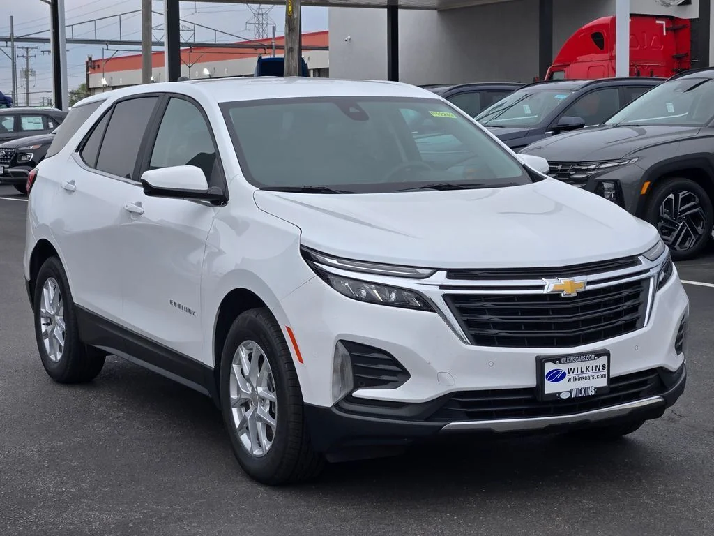 Used 2024 White Chevrolet LT image 4
