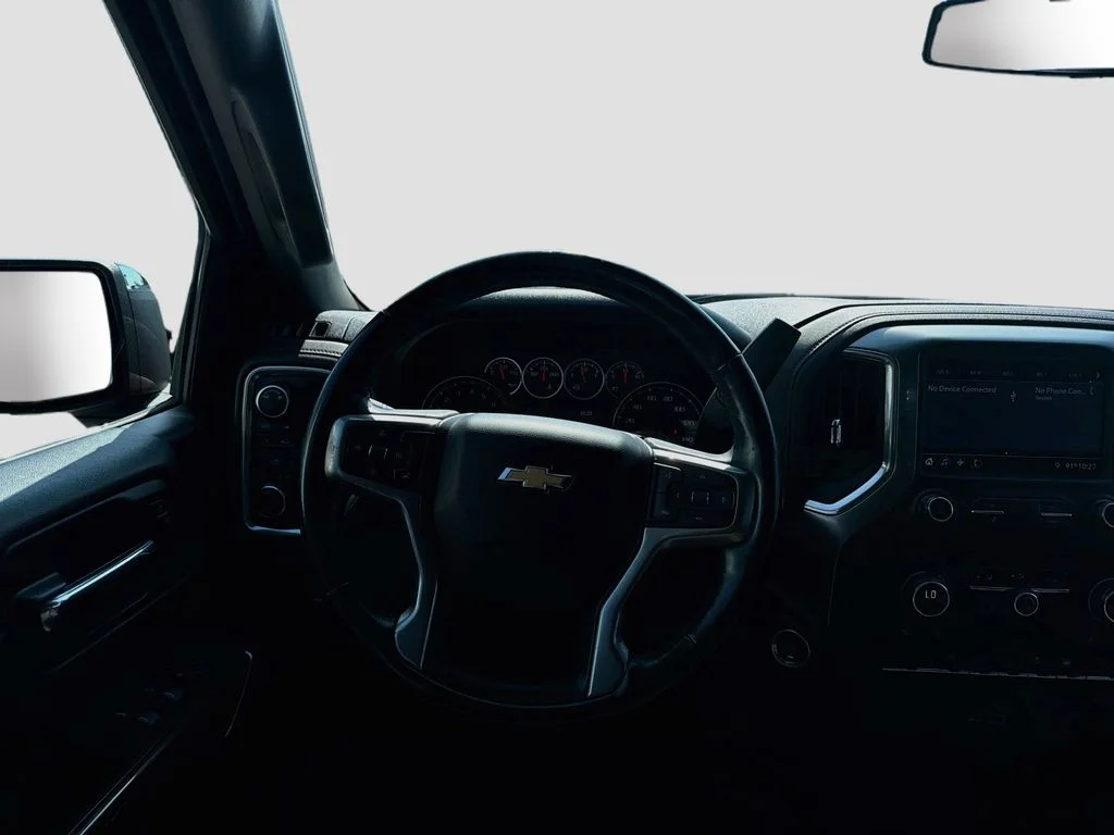 Used 2019 Red Chevrolet LT image 24