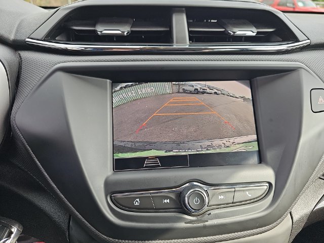 Used 2022 SUMMIT WHITE Chevrolet LS image 16