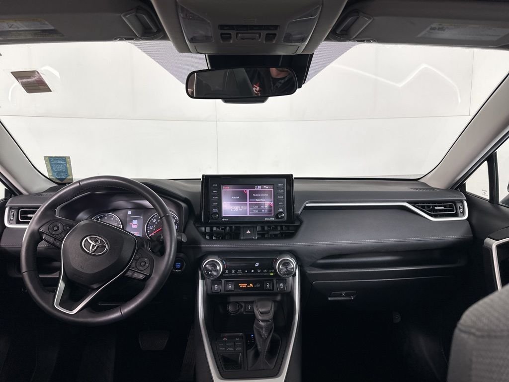 Used 2022 Black Toyota XLE image 2