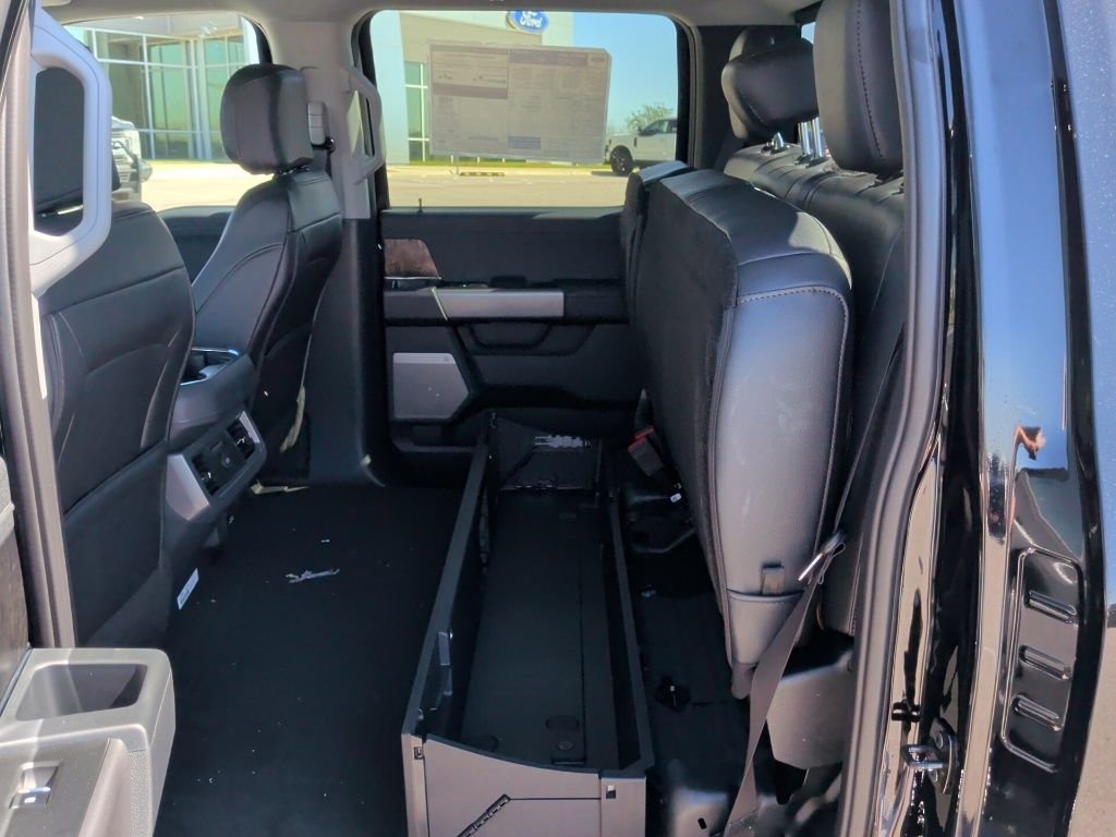 New 2026 Agate Black Metallic Ford F-250® Lariat® image 42