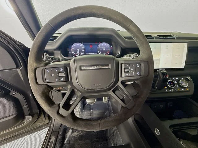 Certified Used 2024 Gray Land Rover V8 image 12