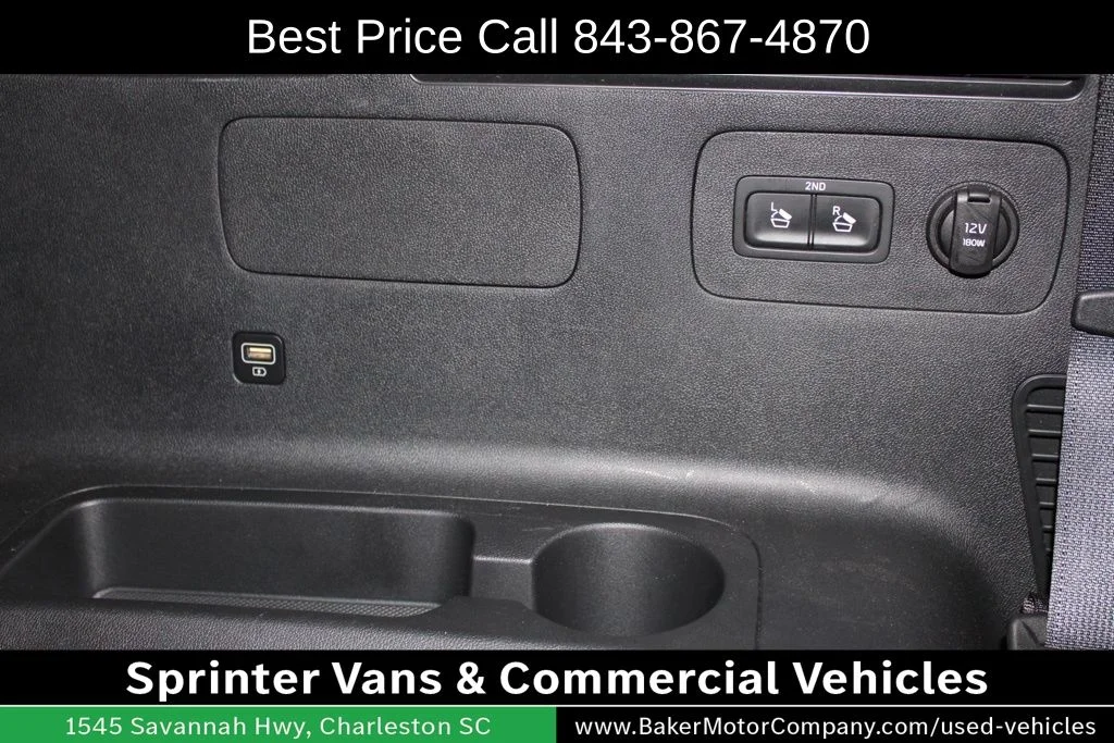 Used 2023 White Pearl Kia S image 41