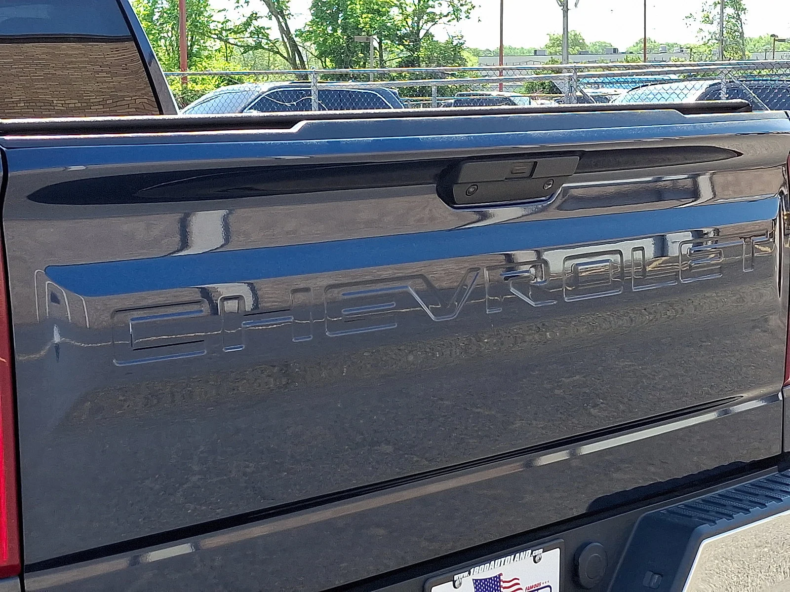 Used 2022 Northsky Blue Metallic Chevrolet LT image 30