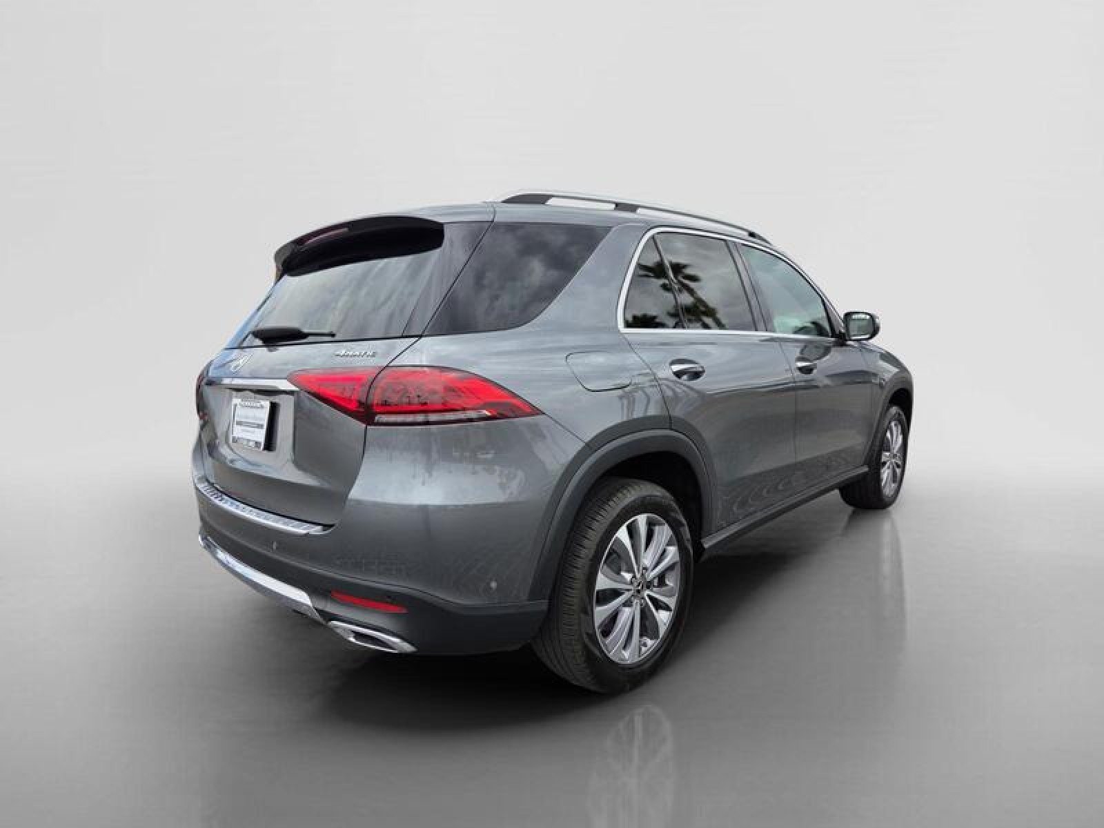 Certified Used 2022 Selenite Grey Metallic Mercedes-Benz GLE 350 image 5