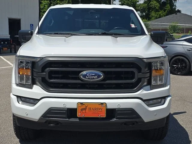 Used 2022 White Ford XLT image 8