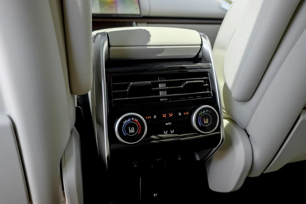 New 2026 Batumi Gold Land Rover SE image 18
