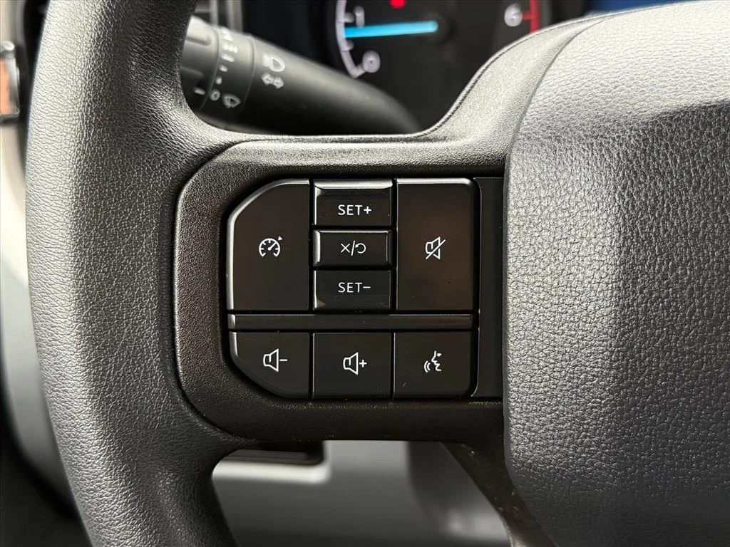 Used 2025 White Ford XLT image 15