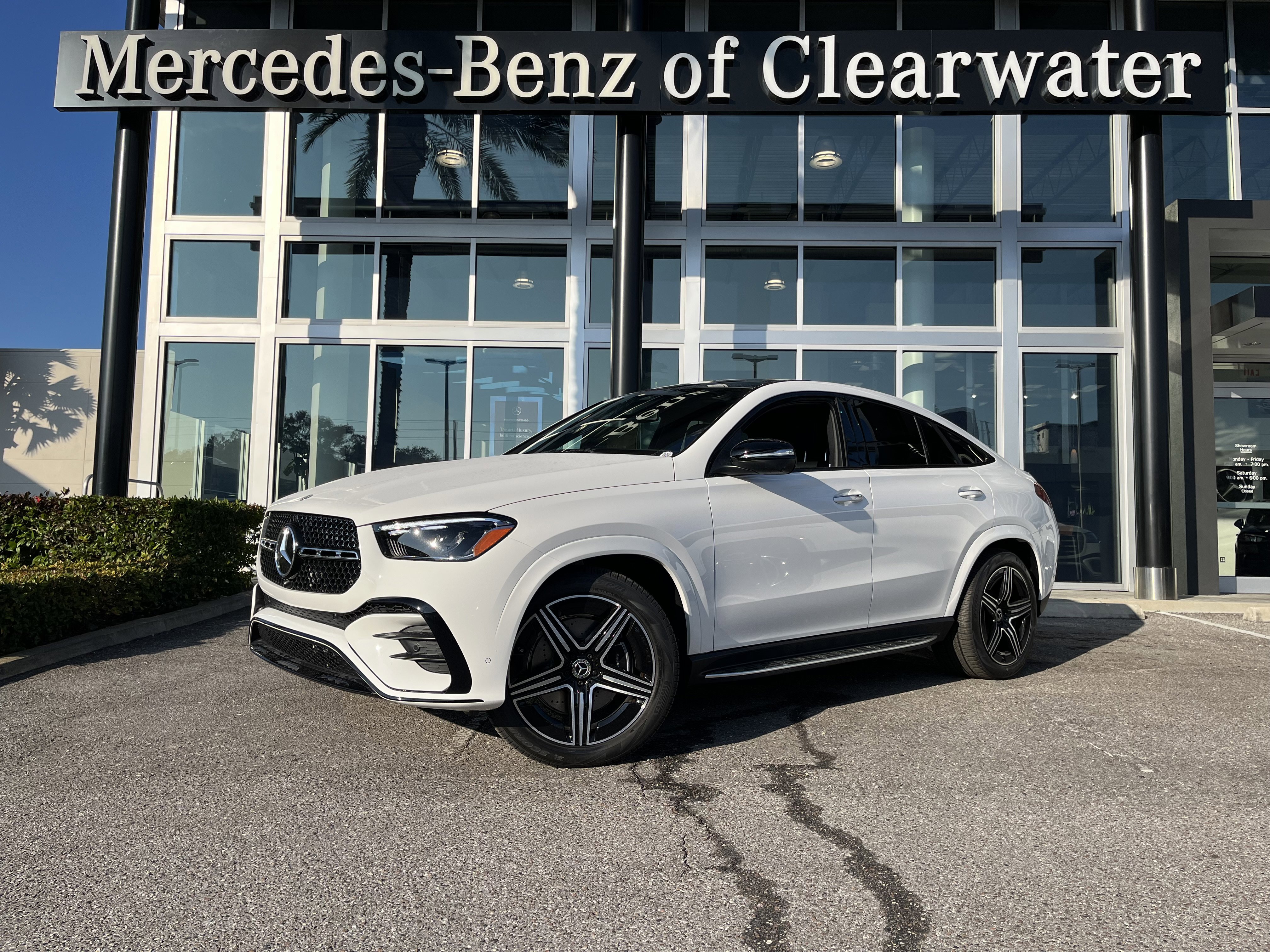 New 2026 POLAR WHITE Mercedes-Benz GLE 450 image 1