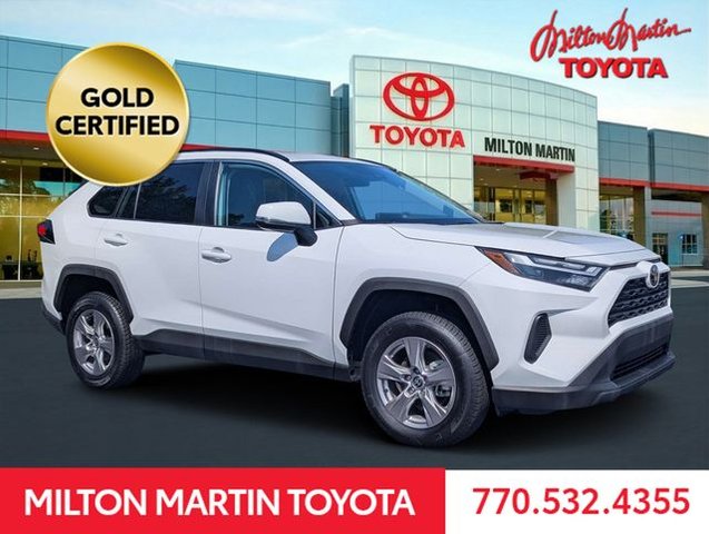 2025 Toyota RAV4 XLE