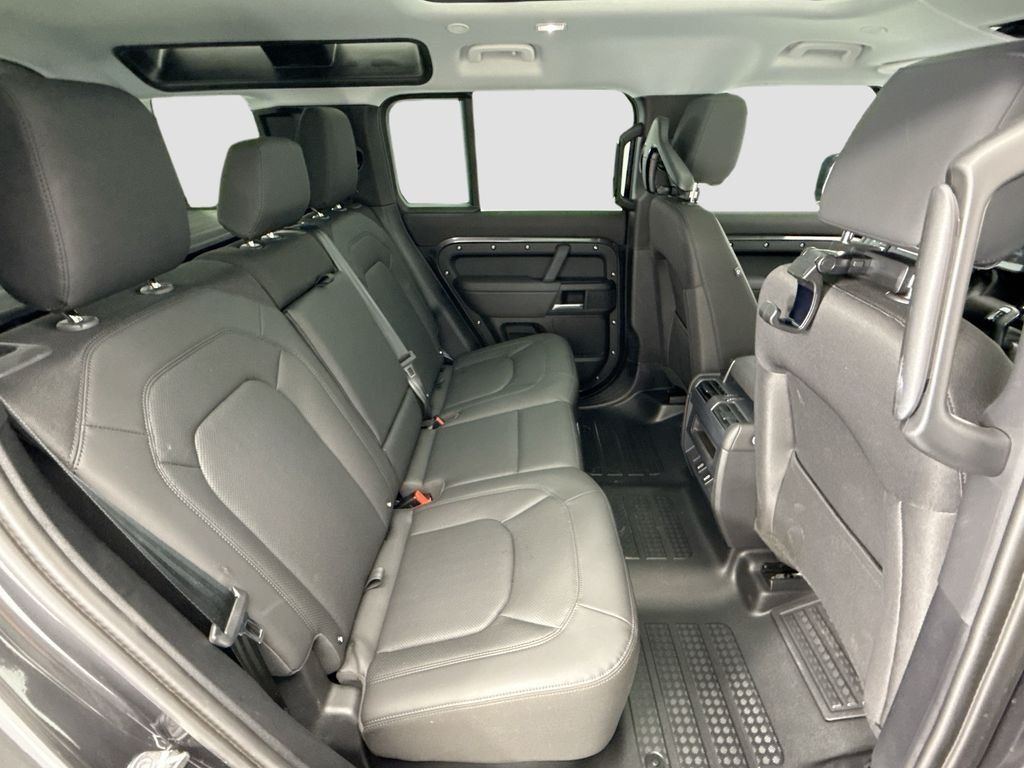 Used 2026 Carpathian Grey Prem Met Land Rover S image 21