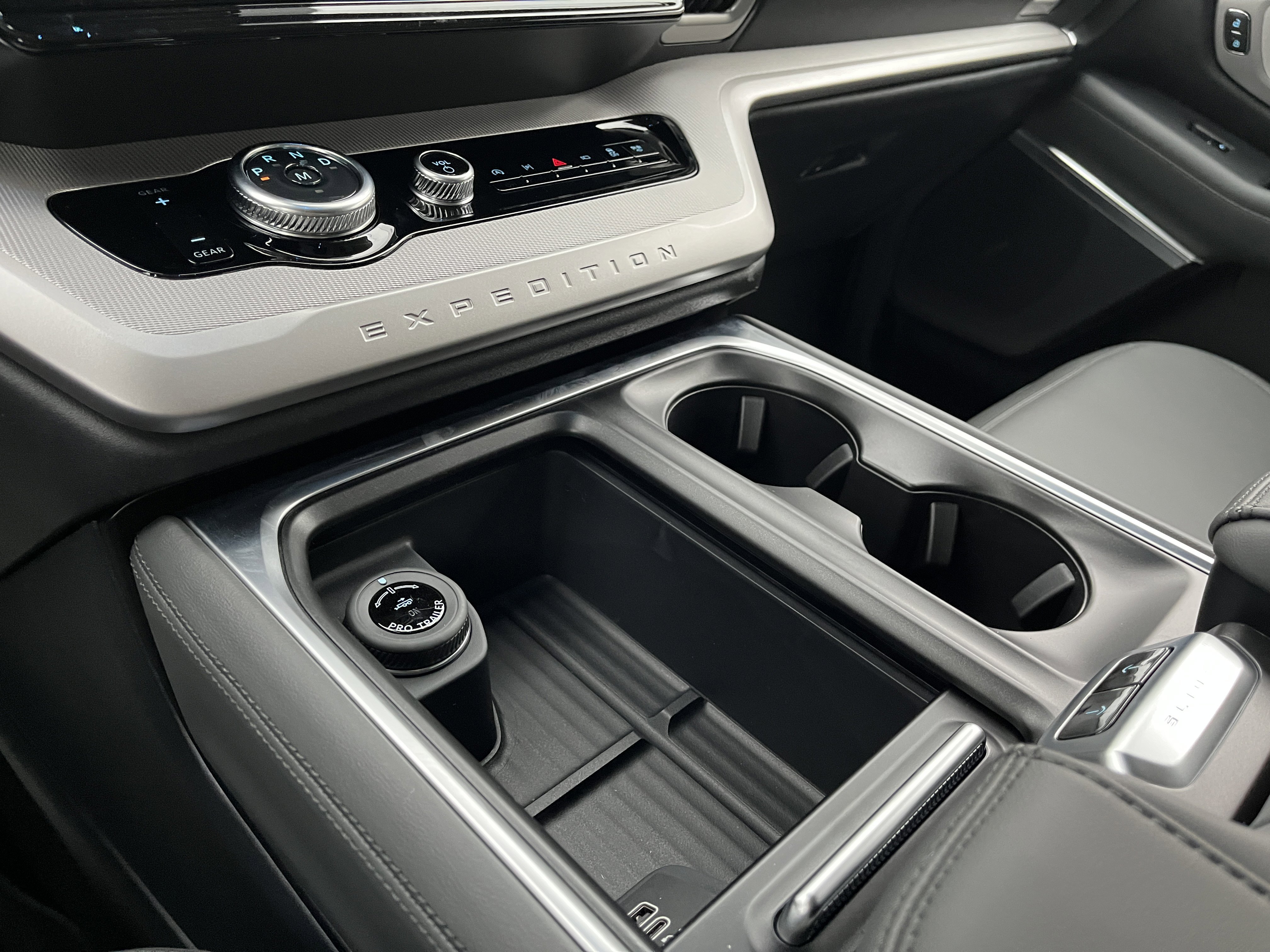 New 2026 Dark Matter Gray Metallic Ford Active image 20