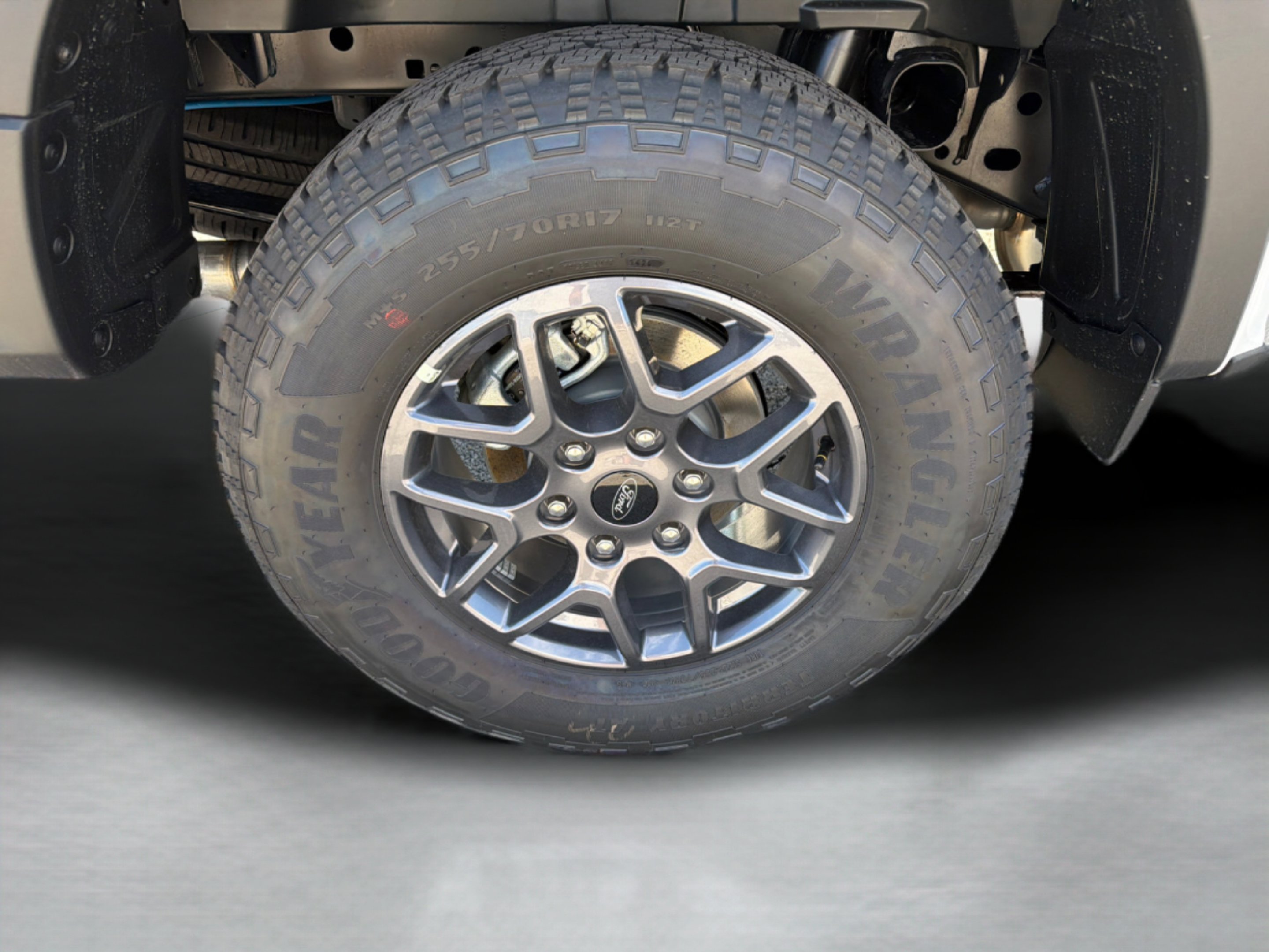 New 2026 Oxford White Ford XLT image 10