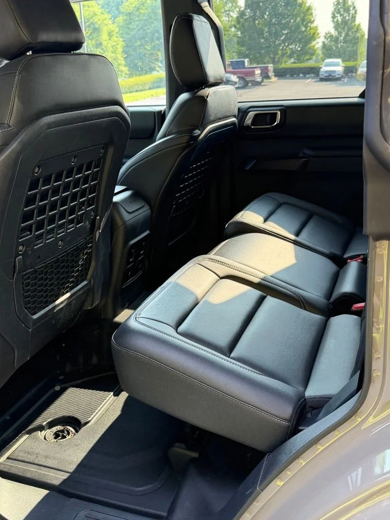 Used 2025 Gray Ford Badlands image 14