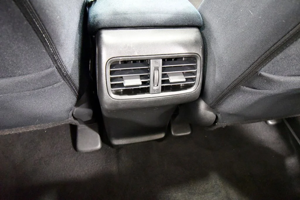 Certified Used 2016  Honda EX image 15