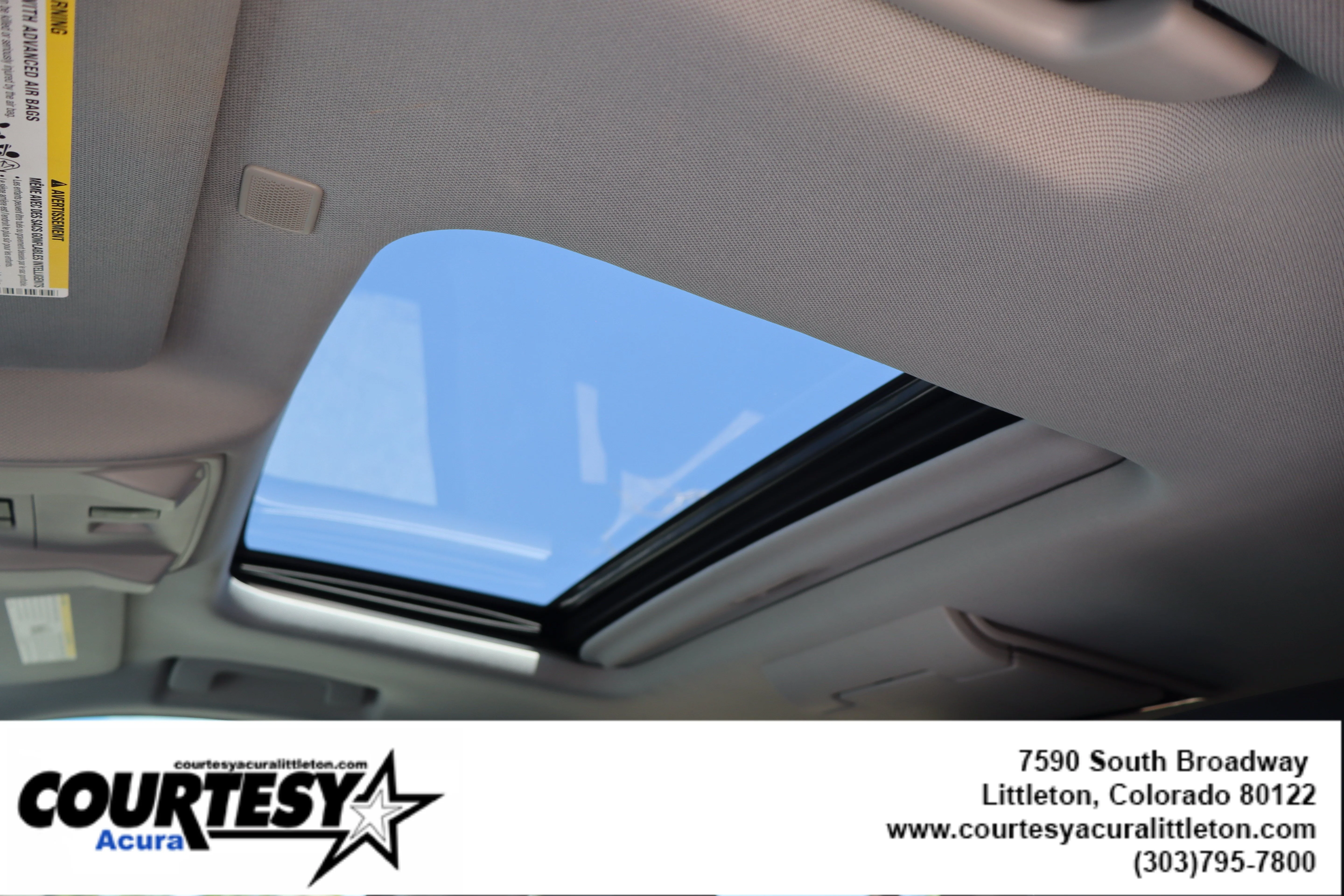 Used 2019 Silver Ice Metallic Chevrolet Premier image 20