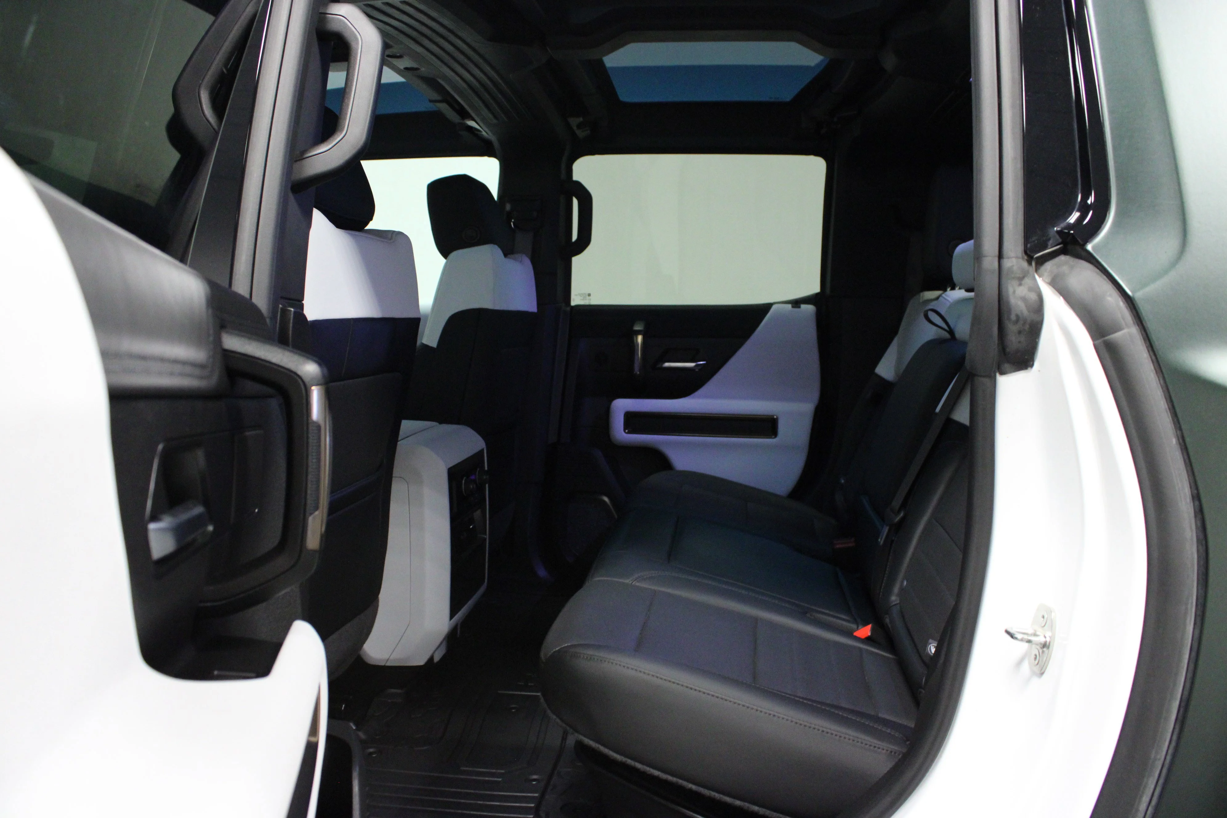 Used 2023 Interstellar White GMC 3X image 13
