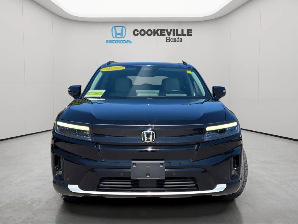 Used 2024 Raven Black Honda Touring image 4