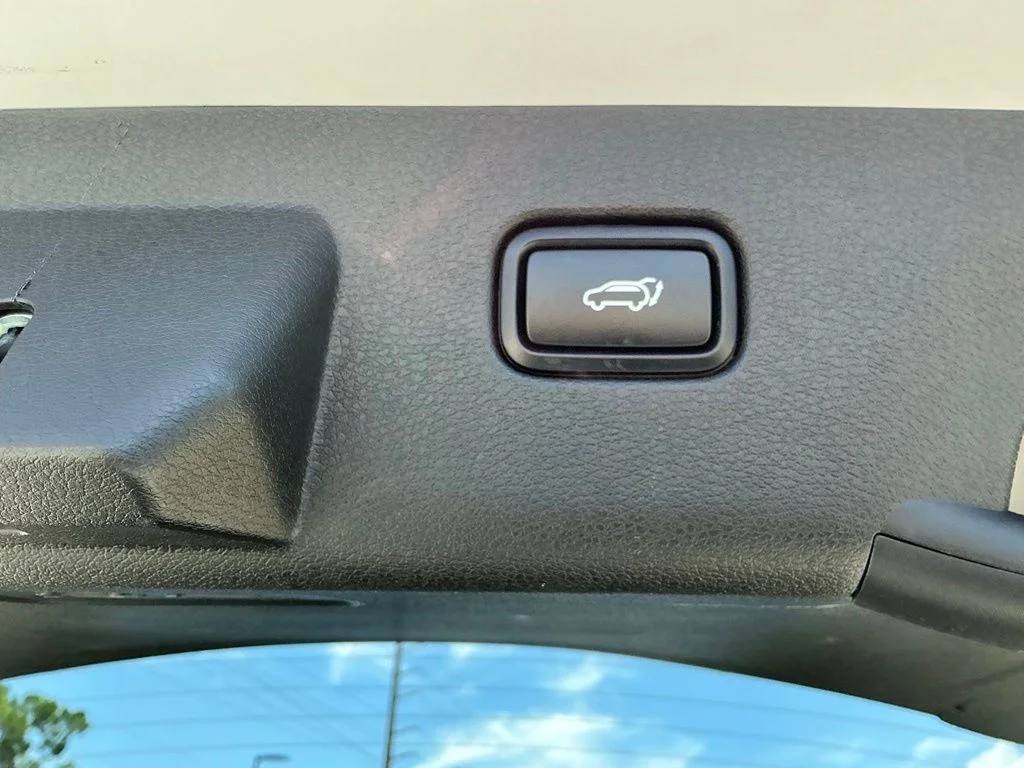 Used 2023 Gray Kia SX image 25