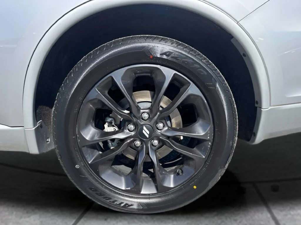 Used 2025 Silver Dodge R/T Plus image 33