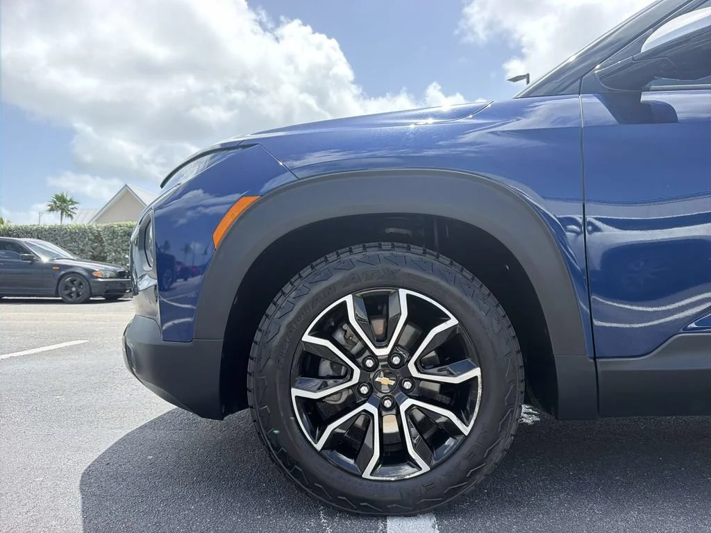 Used 2022 Blue Glow Metallic Chevrolet ACTIV image 40