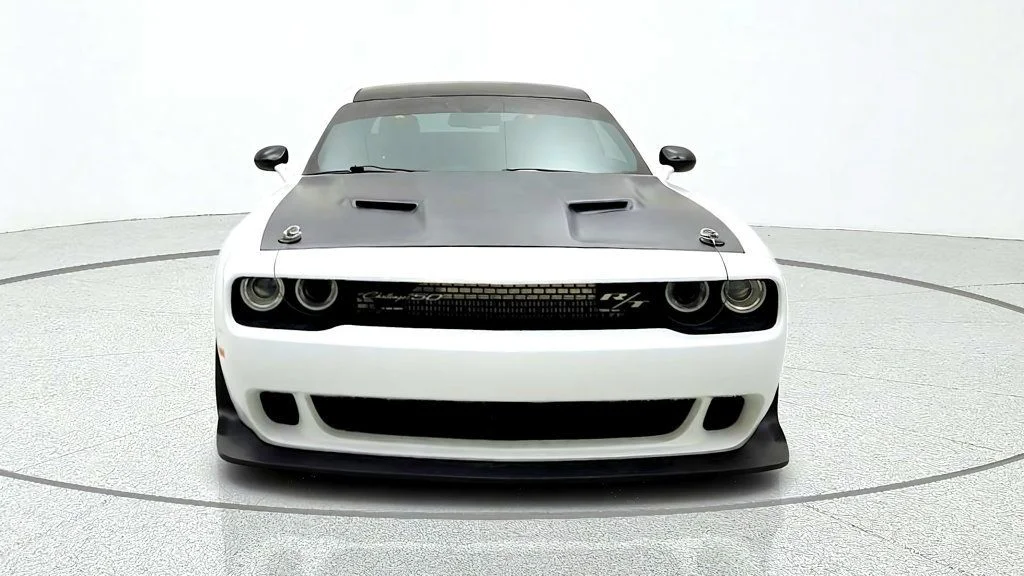 Used 2020 White Knuckle Clearcoat Dodge R/T Scat Pack 50th Ann. Widebody RWD w/ harman/kardon & Sunroof image 2