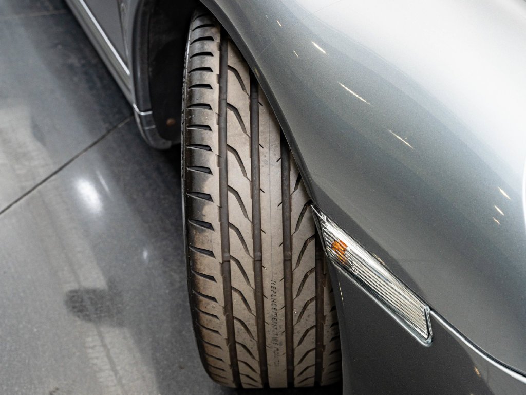 Used 2006 Seal Grey Metallic Porsche Carrera S image 52