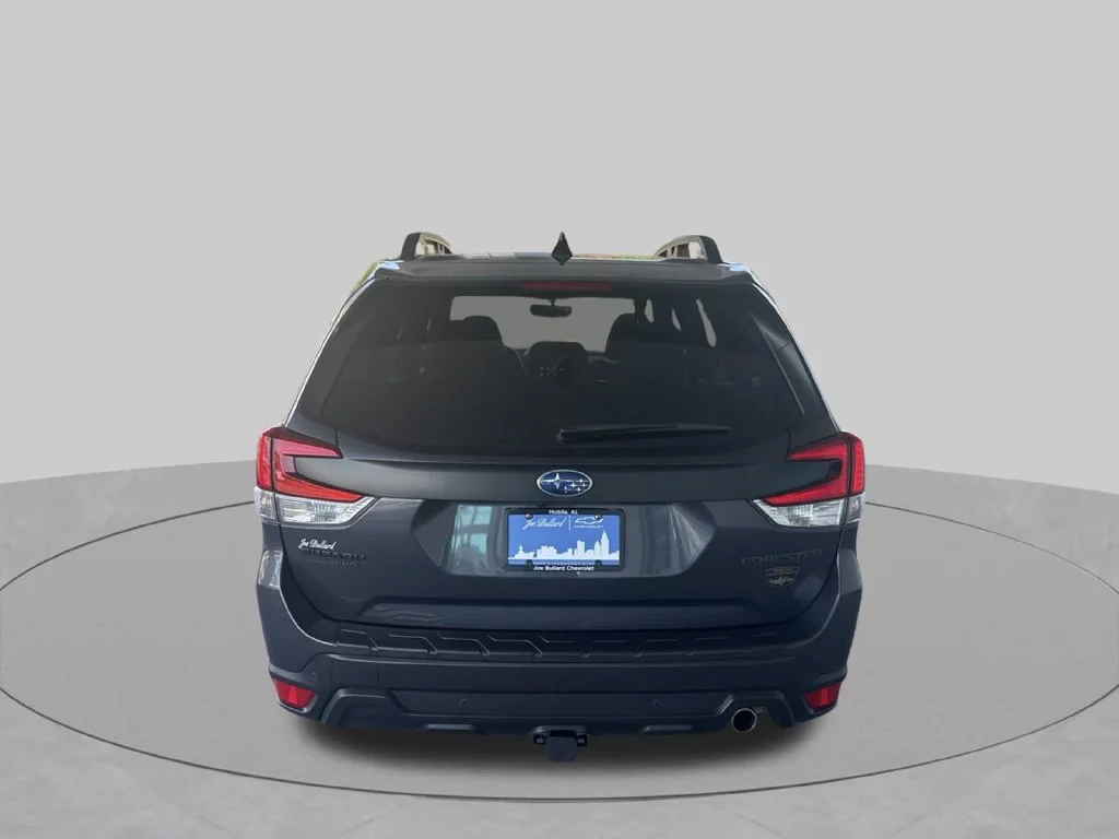Used 2024 Gray Metallic Subaru Wilderness image 6