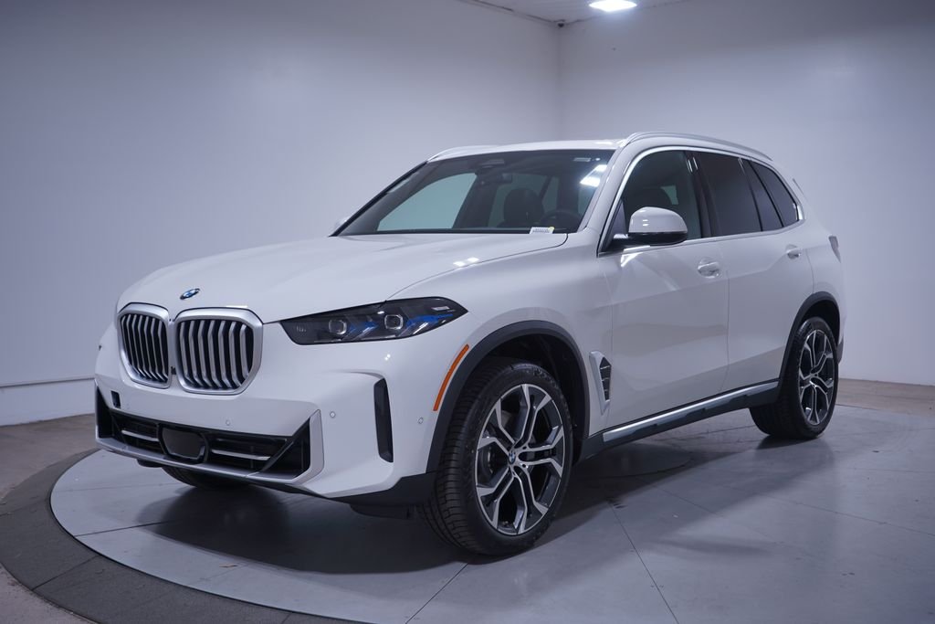 2026 BMW X5 sDrive40i's photo