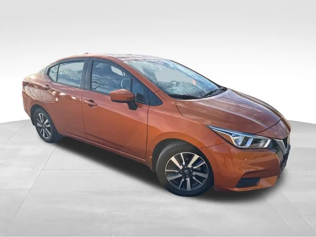 2022 Nissan Versa 1.6 SV