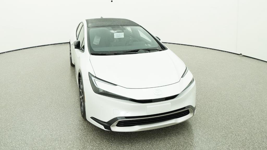 New 2026 Wind Chill Pearl Toyota XSE Premium image 79