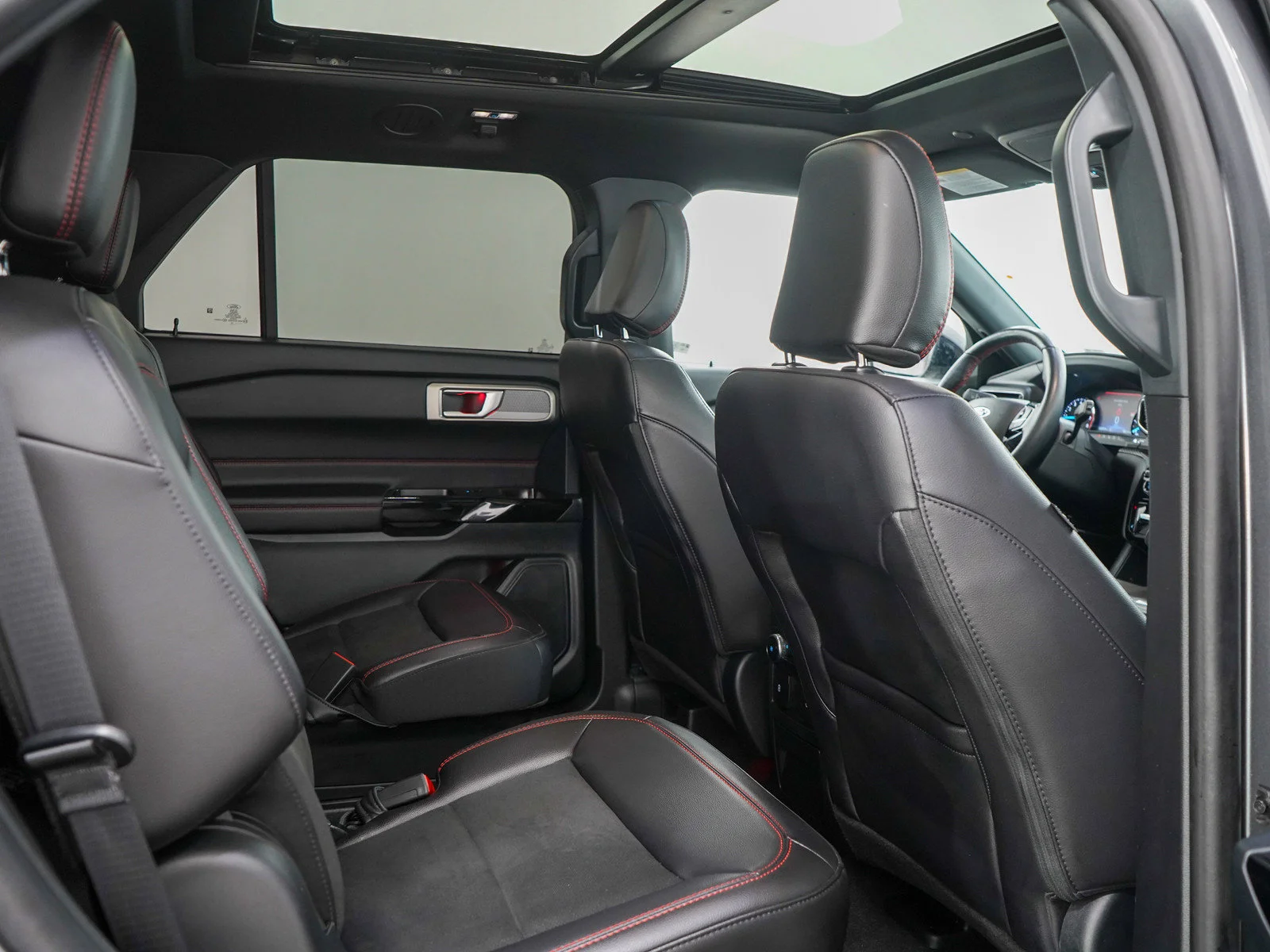 Used 2024  Ford ST-Line image 14