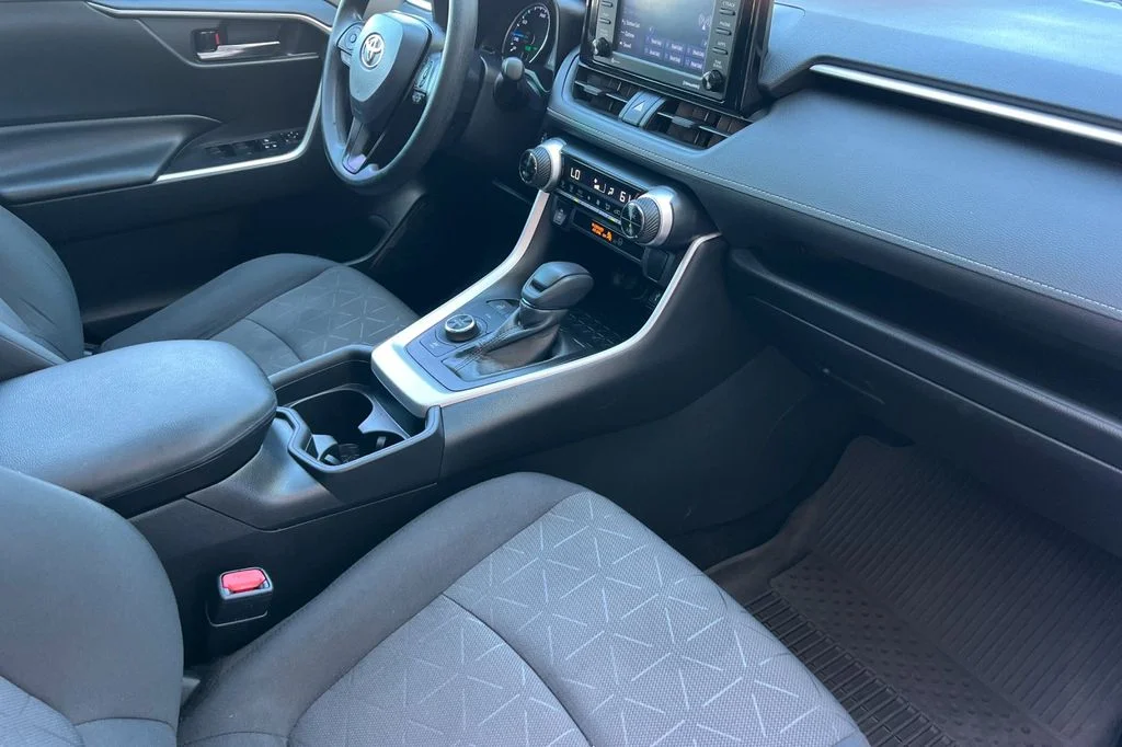 Certified Used 2021 Blue Toyota XLE image 18