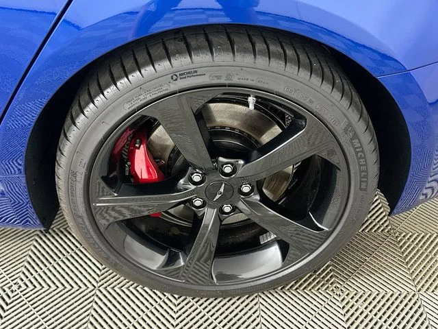 New 2026 Blue Genesis 3.3T Sport Prestige image 24