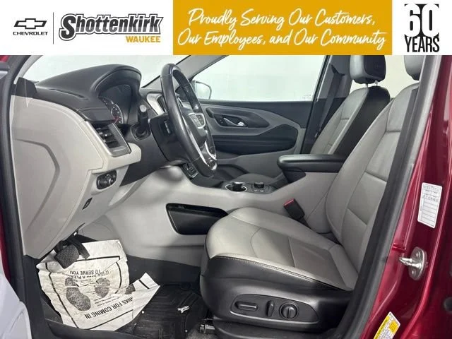Used 2020 Red Quartz Tintcoat GMC SLT image 2