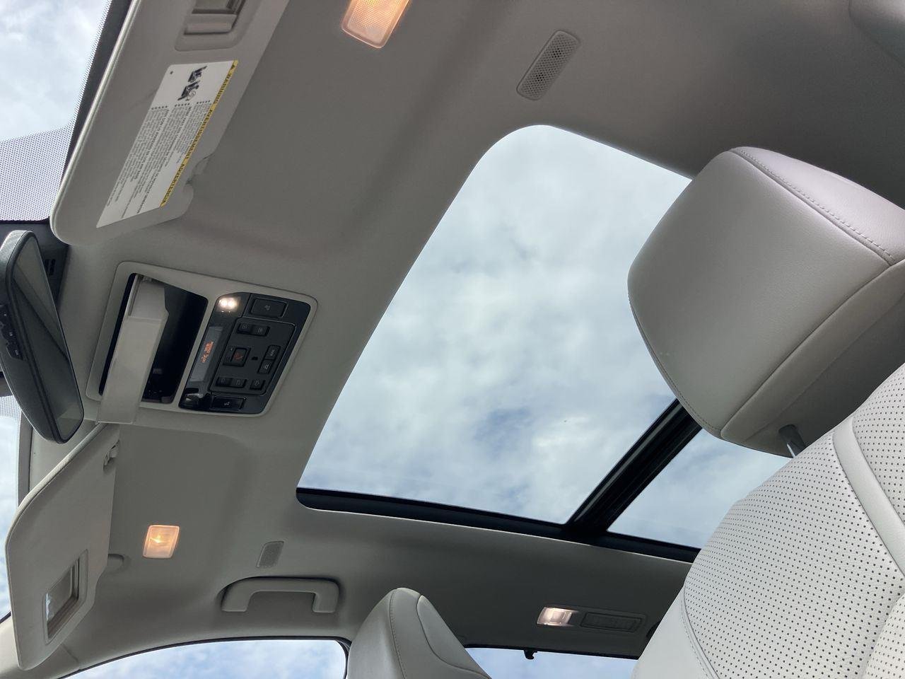 Used 2025 White (Wind Chill Pearl) Toyota Limited image 23