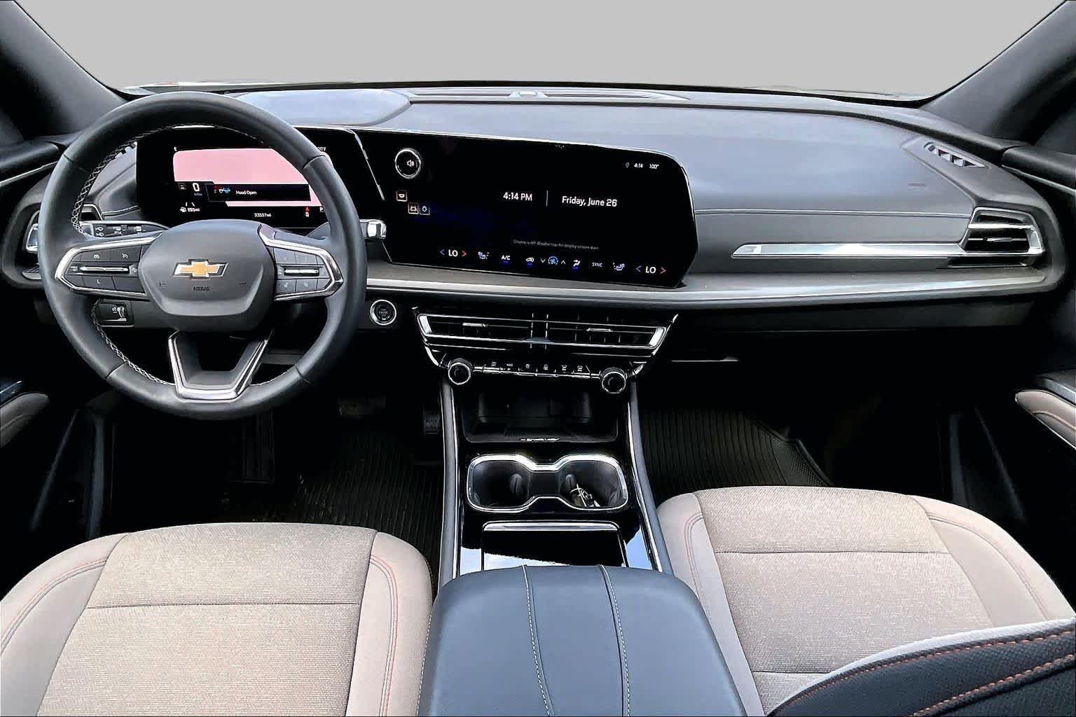 Used 2024 Sterling Gray Metallic Chevrolet FWD LT image 16